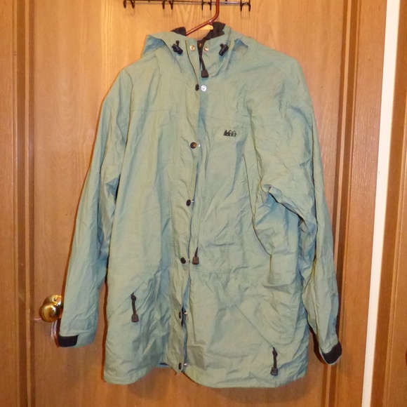 REI Jackets & Blazers - Women's REI Windbreaker Jacket size 12